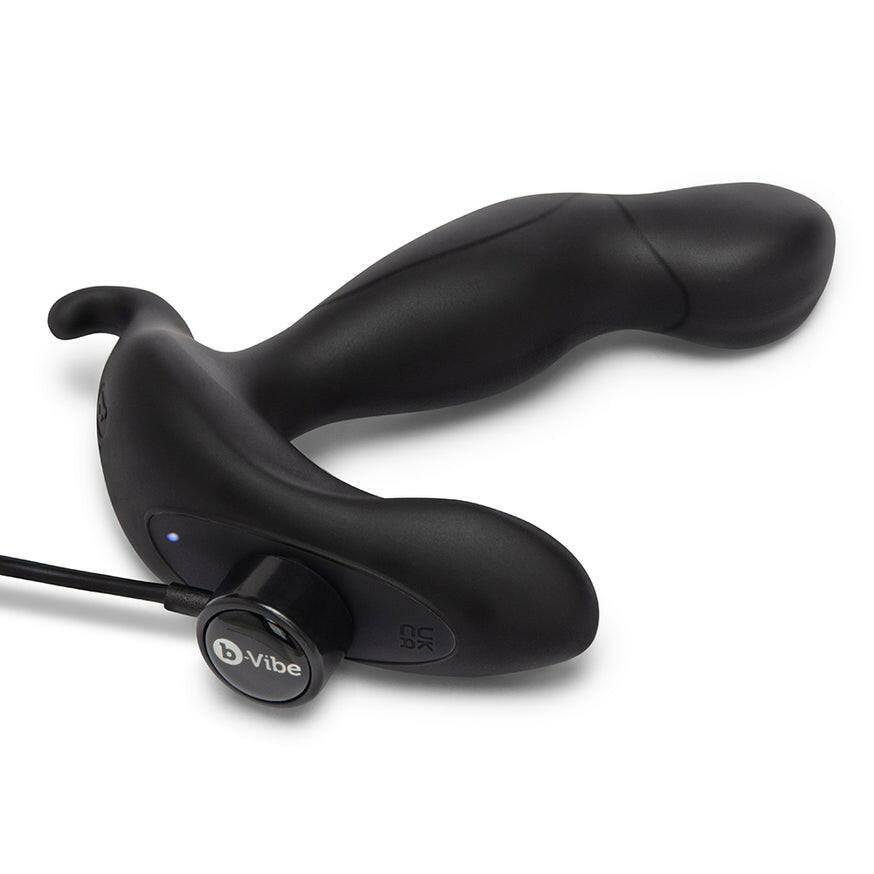 B-Vibe 360 Rotating and Vibrating Plug- Black