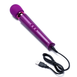 Le Wand Petite Rechargeable Massager